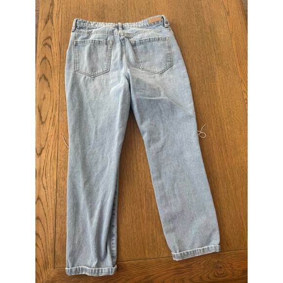 Blank NYC Madison High Rise Crop Distressed Light Wash Jeans Size 27 - Picture 4 of 6